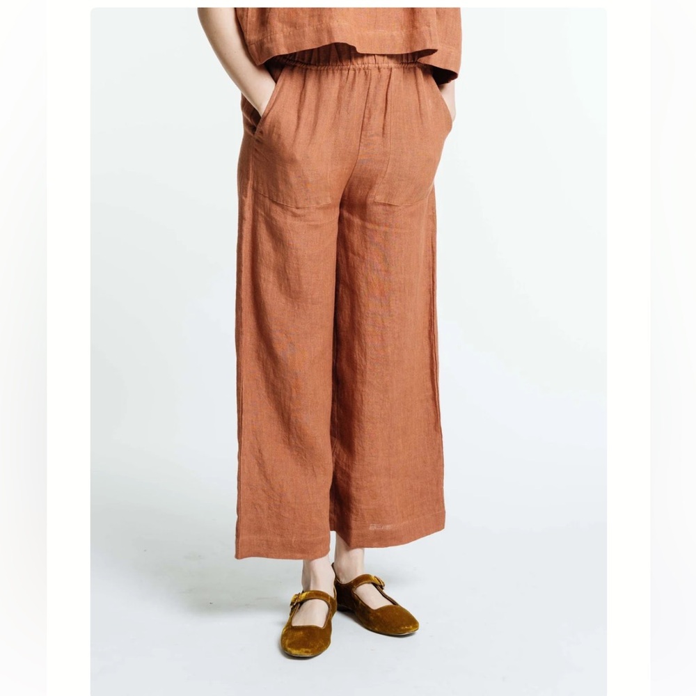 Laude the Label Everyday Crop